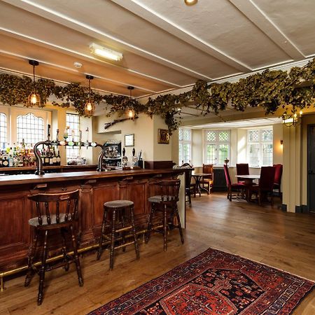 The Wheatsheaf At Beetham Hotell Sandside  Exteriör bild